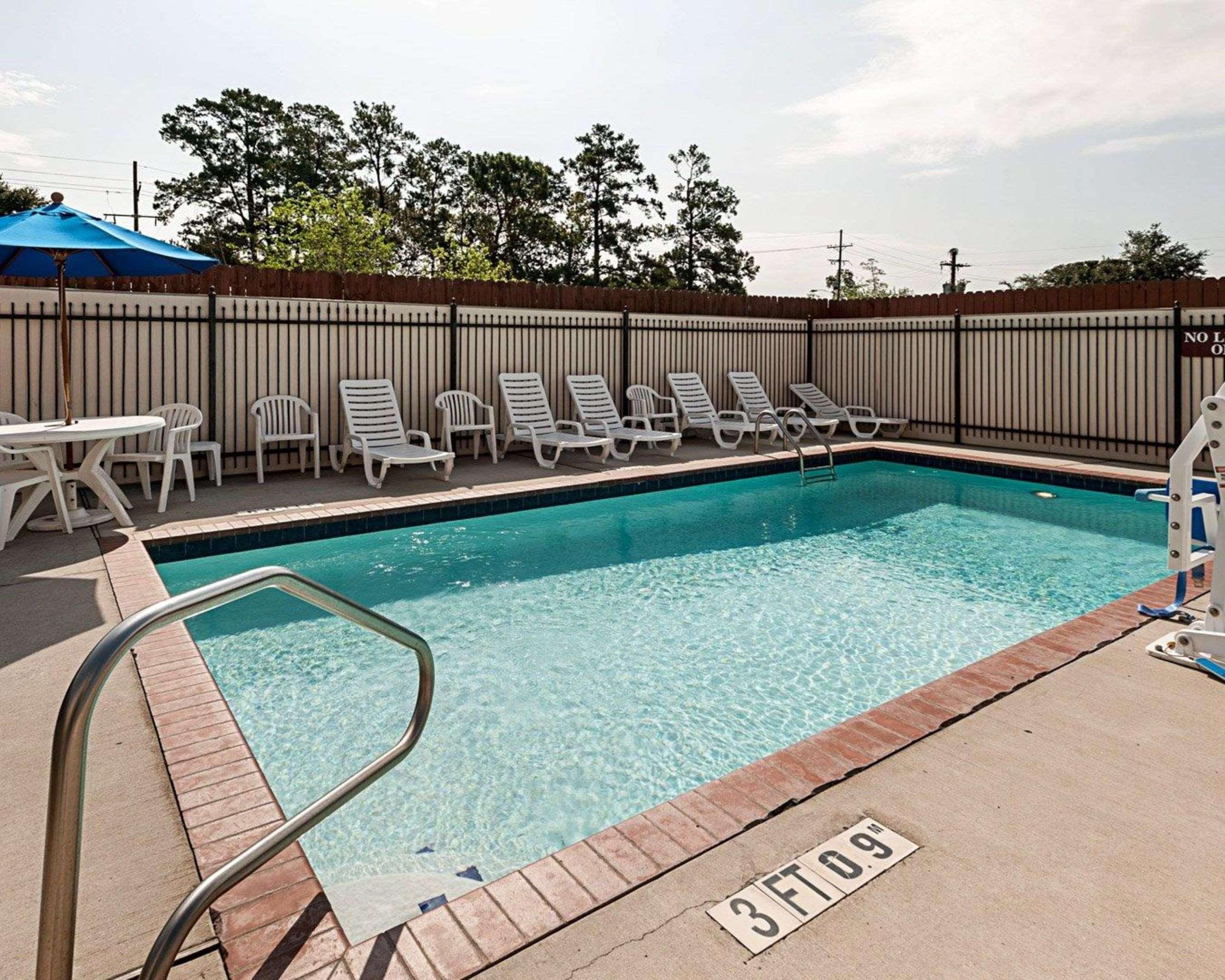 Comfort Suites Lake Charles Exteriör bild